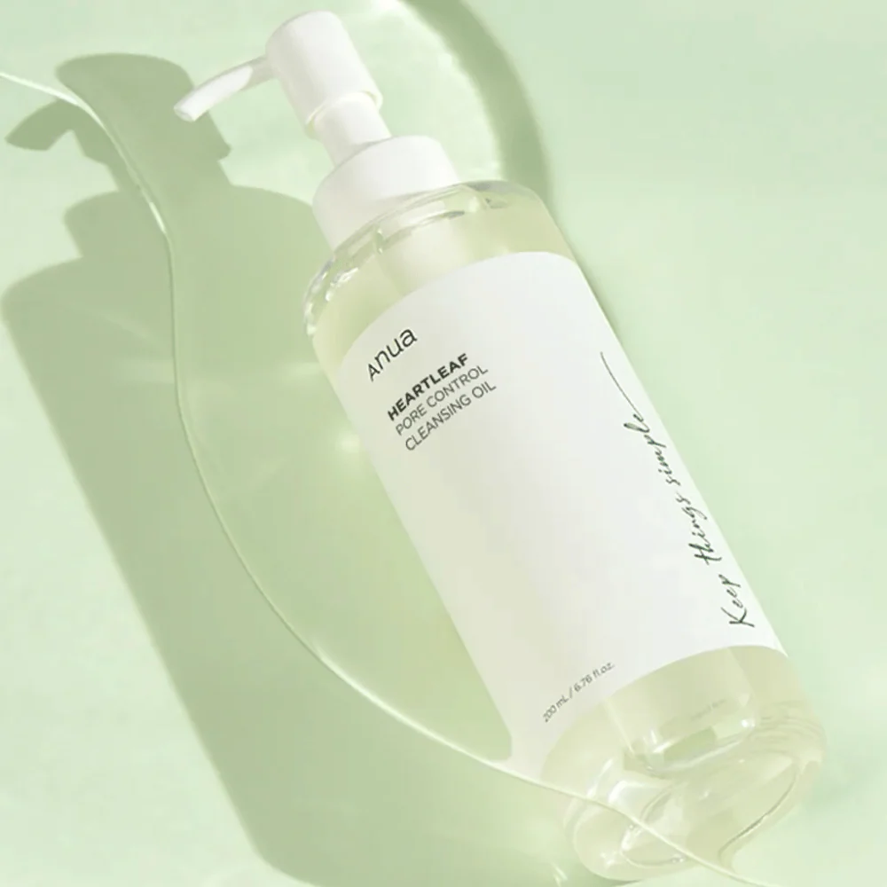Heartleaf Pore Control Cleansing Oil - Image 3
