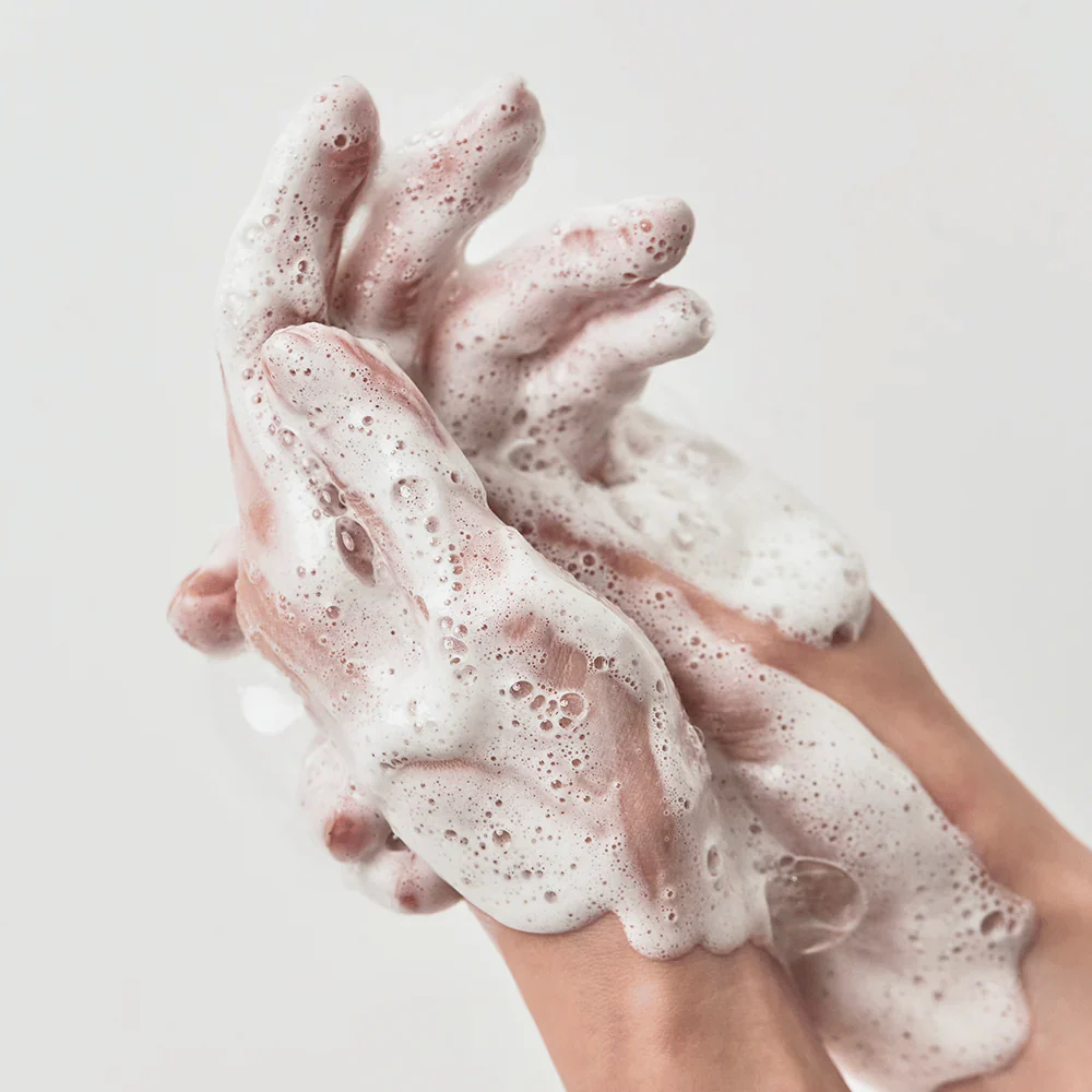 Heartleaf Succinic Moisture Cleansing Foam 150ml - Image 2